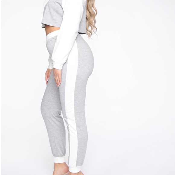 Riding Sporty Pant Set - Picture 2 of 6